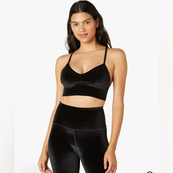 NWT Beyond Yoga Velvet Motion VIP Long Line Bra Size Small $68 - Picture 2 of 10